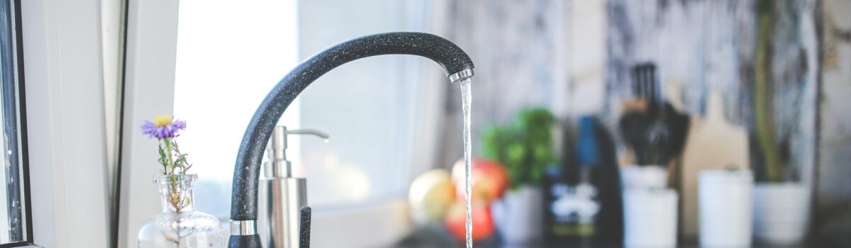 Cómo tapar una fuga de agua de forma sencilla. 3 Tips