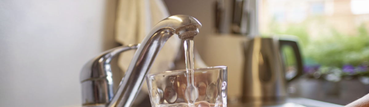 ¿Es seguro tomar agua de la llave en México?