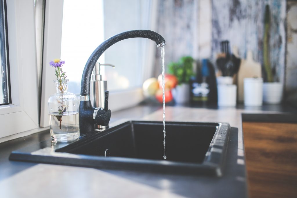 Grifo de agua, proceso de purificación del agua